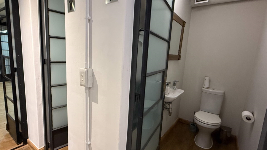 To Let 0 Bedroom Property for Rent in De Waterkant Western Cape